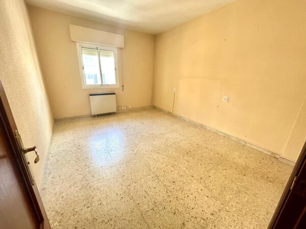 VENTA DE PISO CALLE SAGASTA - Imagen 7