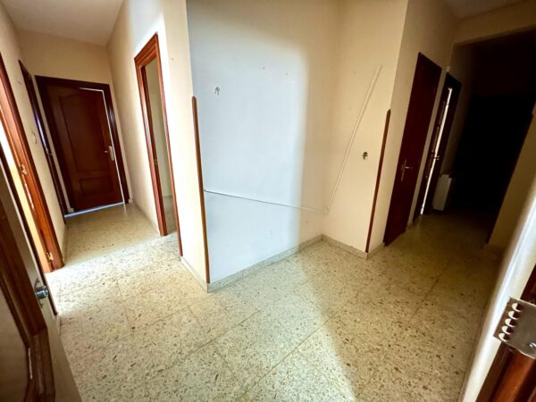 VENTA DE PISO CALLE SAGASTA - Imagen 13