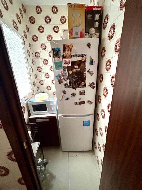 VENTA DE PISO ZONA AV. DE LA LIBERTAD - Imagen 2
