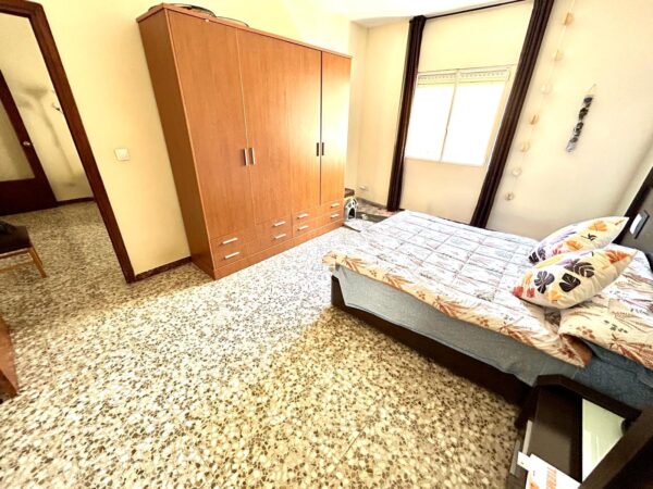 VENTA DE PISO ZONA AV. DE LA LIBERTAD - Imagen 5