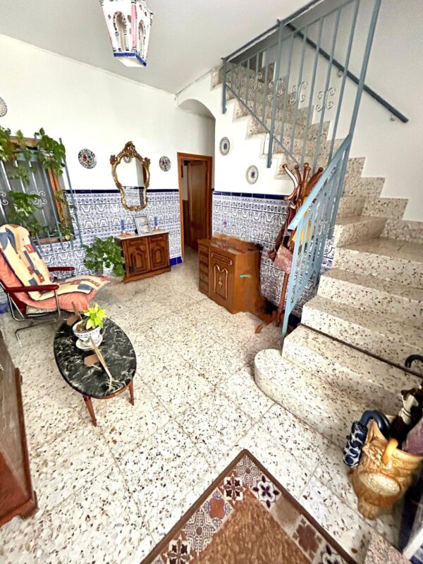 Chalet adosado en venta en calle Carnicerito de Úbeda s/n - Imagen 2