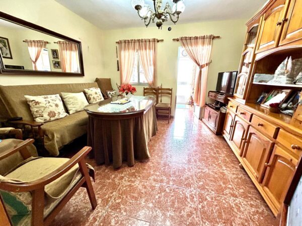 Chalet adosado en venta en calle Carnicerito de Úbeda s/n - Imagen 3