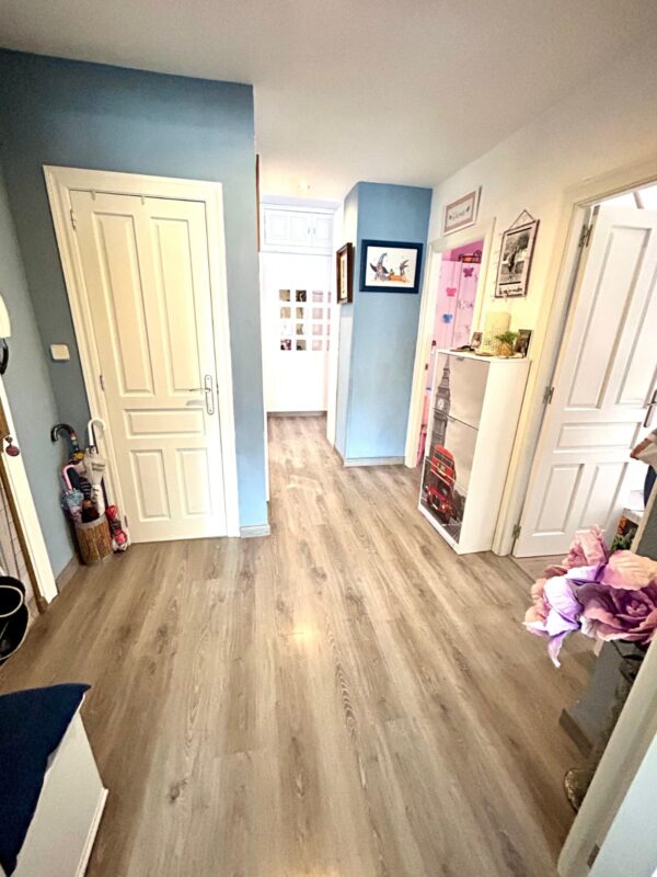 Piso en venta en calle Conquistador Valdivia - Imagen 2