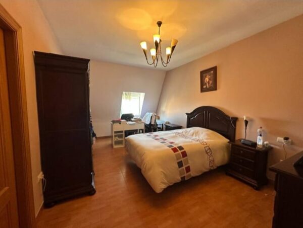 VENTA DE PISO ZONA DEL BARRIO SAN PEDRO - Imagen 18