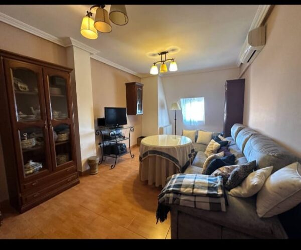 VENTA DE PISO ZONA DEL BARRIO SAN PEDRO - Imagen 3