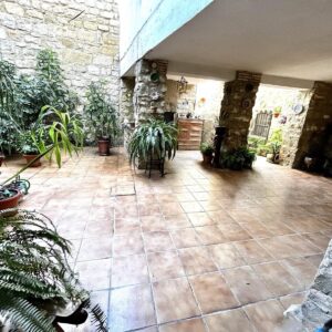 Casa adosada en venta en Ubeda